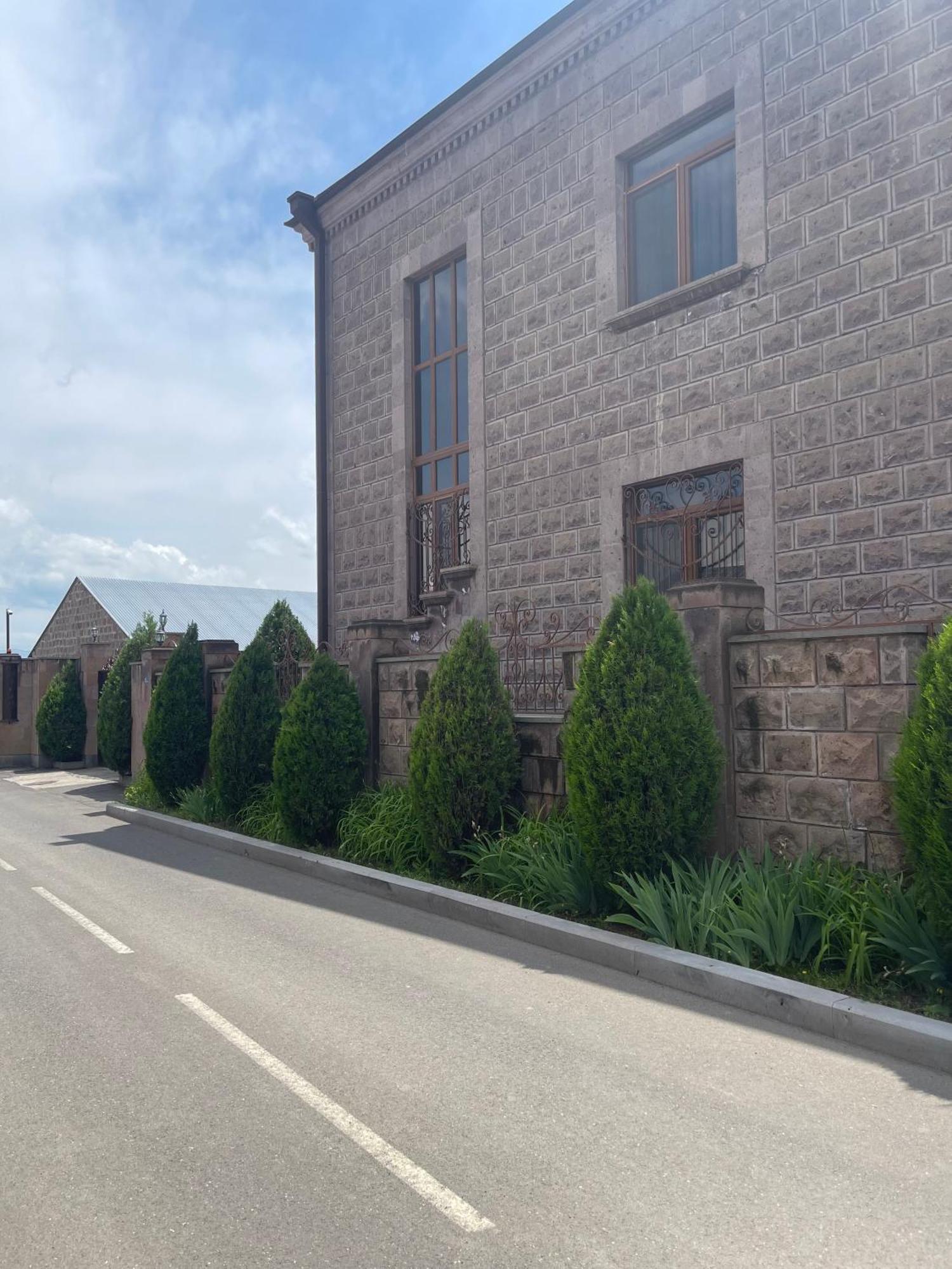 In Gyumri Hotel Exterior foto