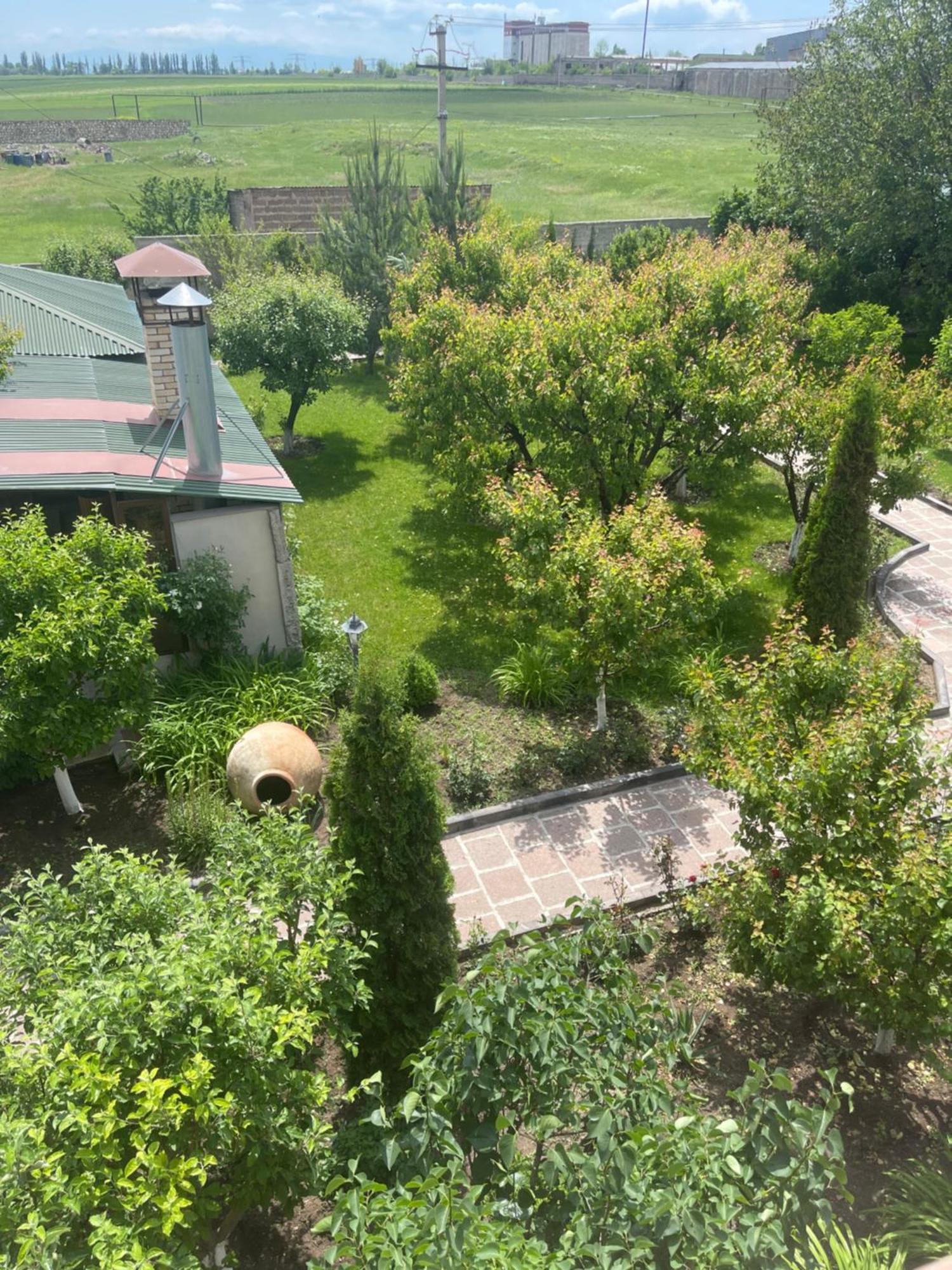 In Gyumri Hotel Exterior foto